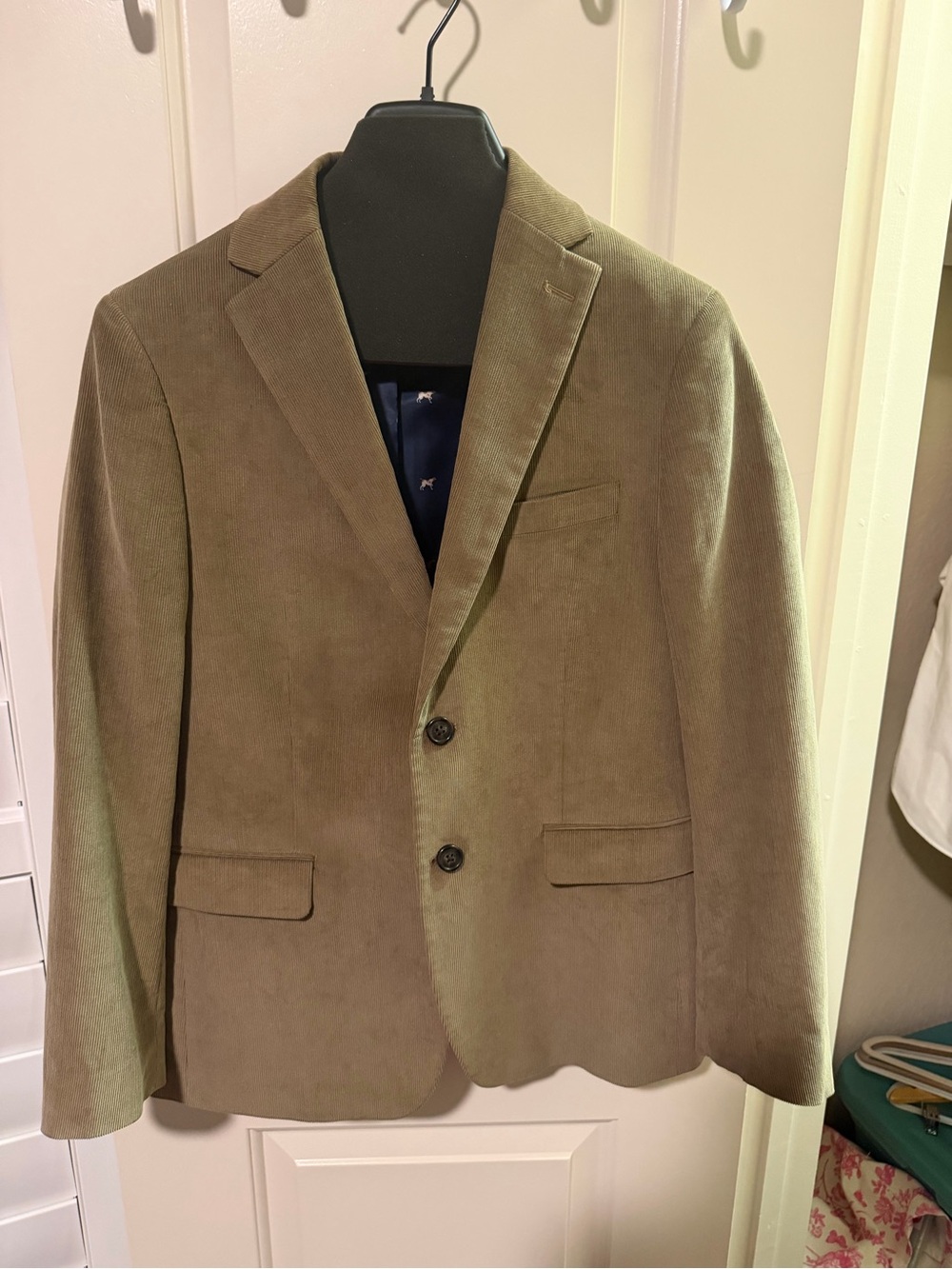 Class Club Tan Corduroy Blazer in Khaki Tone